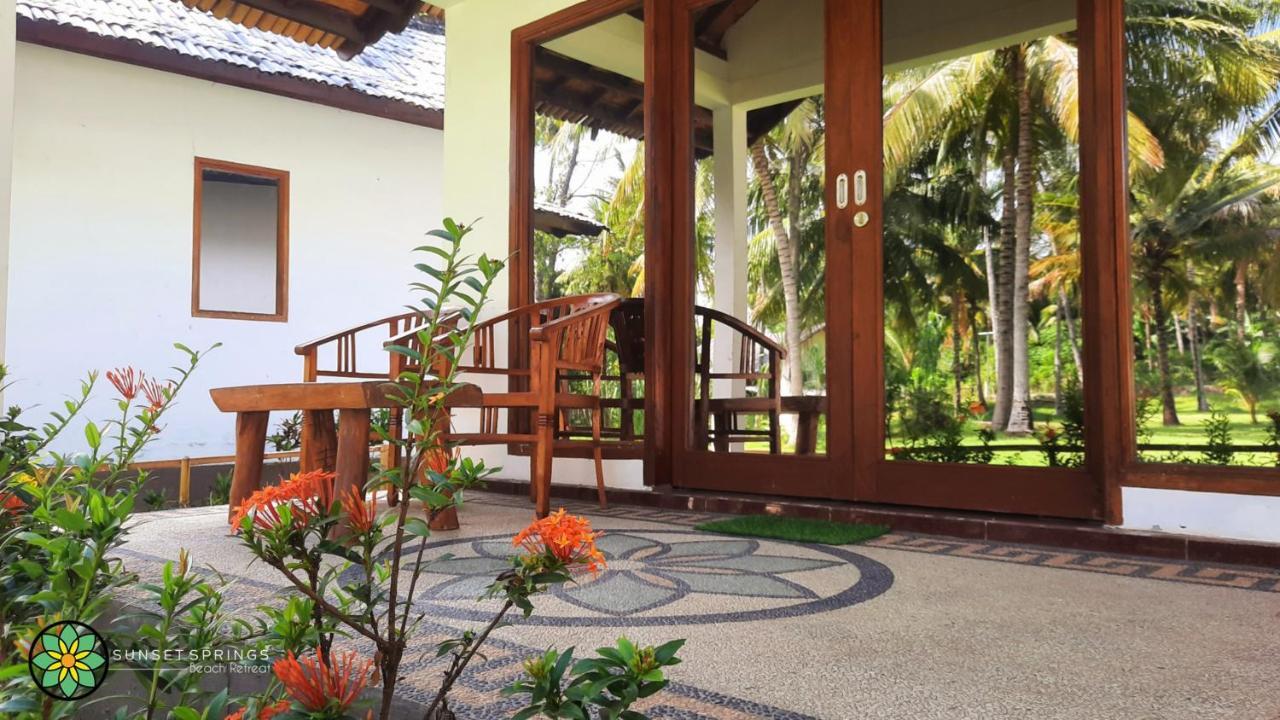 Sunset Springs Beach Retreat Papak ภายนอก รูปภาพ